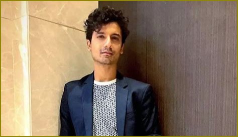 
Priyanshu Painyuli Height, Weight, Net Worth, Age, Birthday, Wikipedia, Who, Nationality, Biography 